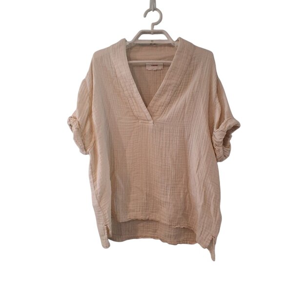 XiRENA Cream V-Neck Top - Picture 1 of 4